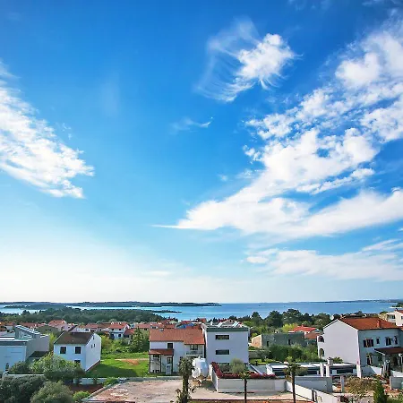 Adrion.10 Apartmán
